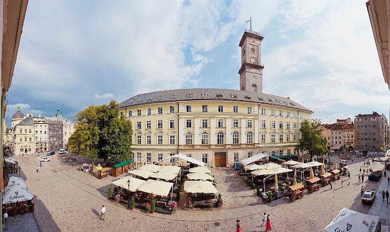 Apartments On Plocsha Rynok 40 Lviv Luaran gambar